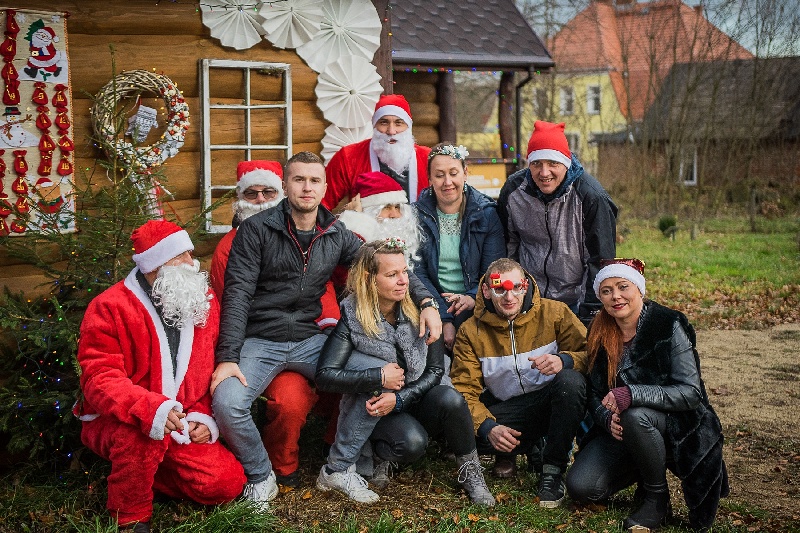 Jarmark Bożonarodzeniowy w Wiosce Piasku i Kamienia (FOTO)