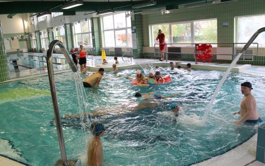 Miasto szuka wykonawcy przebudowy basenu Bąbelek