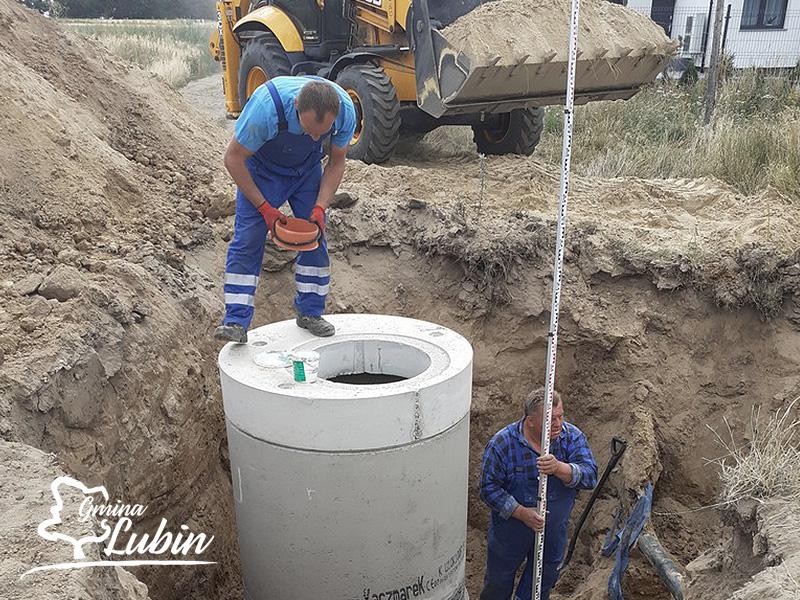 Rozbudowują sieć wodociągową i kanalizacje sanitarną w gminie Lubin