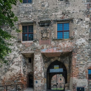 Zamek-w-Zabkowicach-Slaskich03