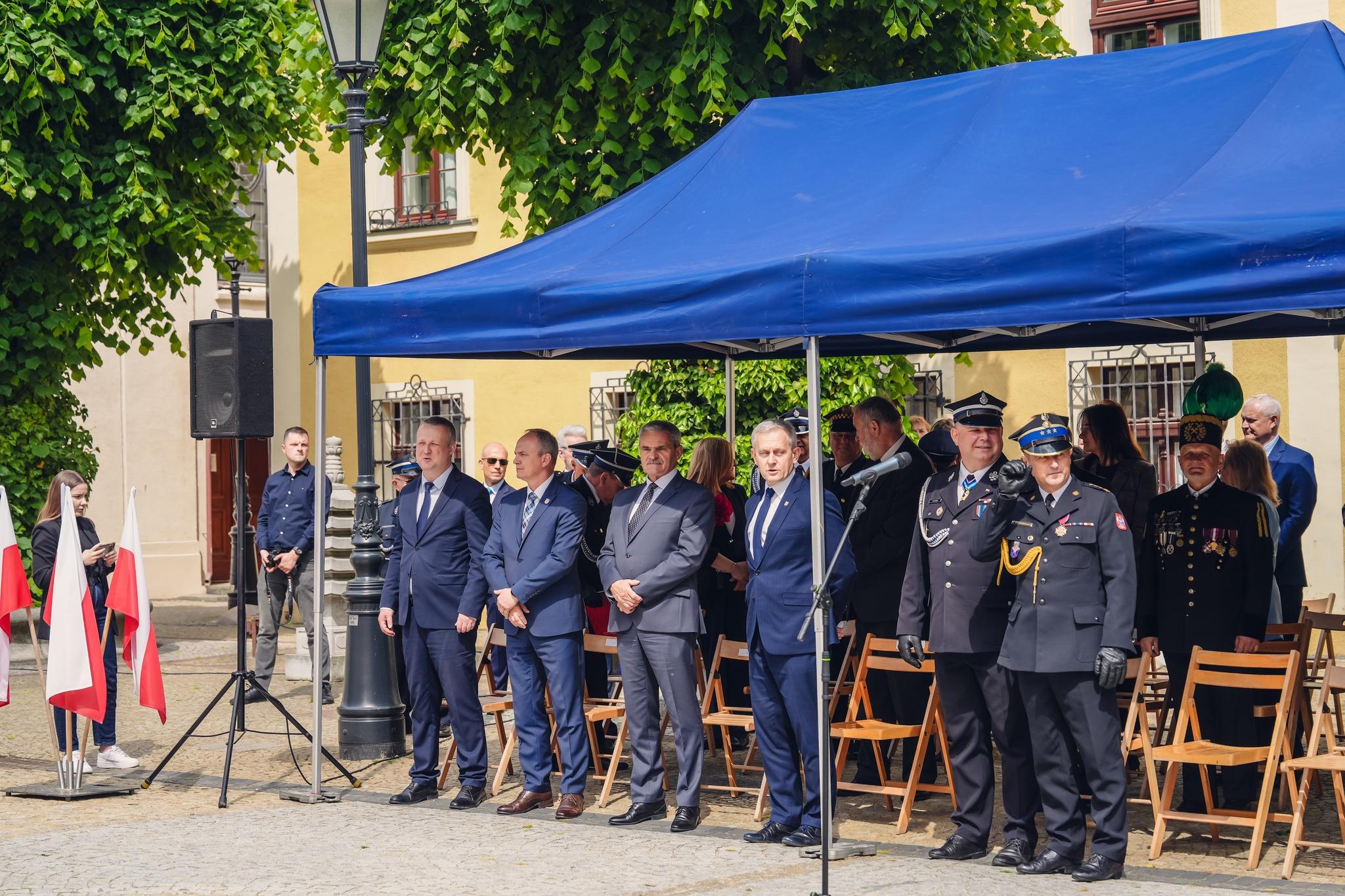 Strażacy docenieni za służbę
