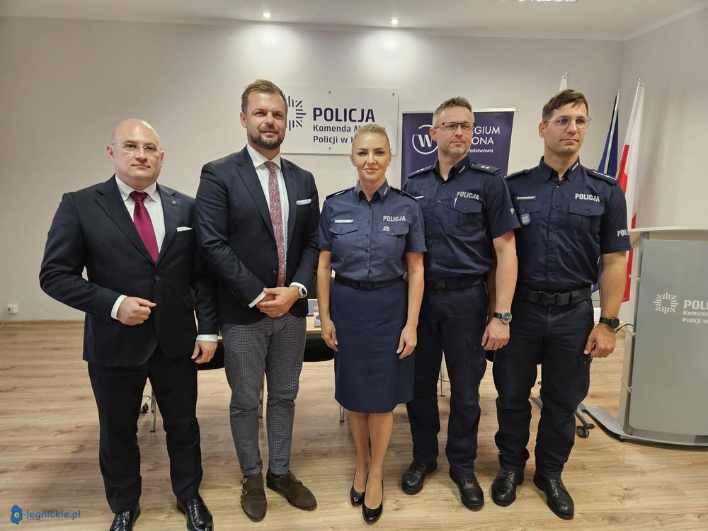 Atak terrorysty- co robić w takiej sytuacji?(FOTO,FILM)