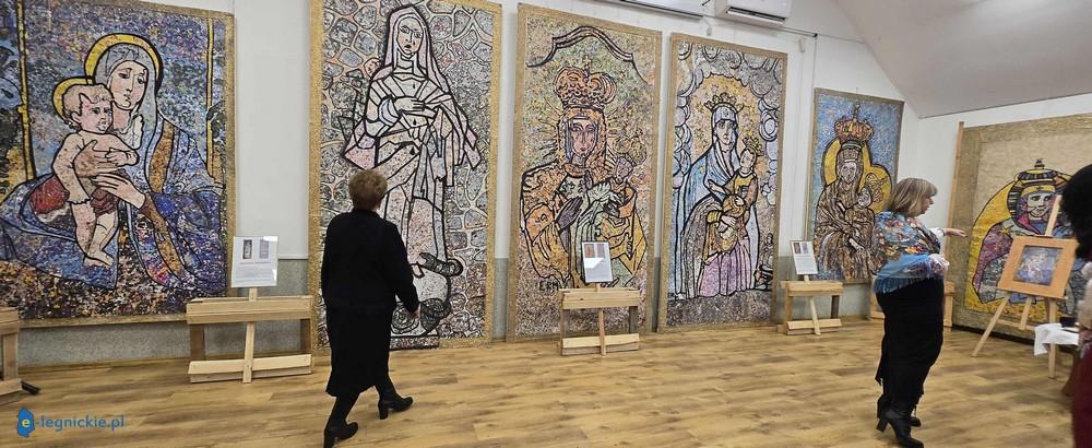Nowe Madonny Kresowe na wystawie (FOTO)