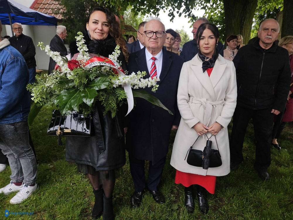 Odsłonięto tablicę poświęconą Pionierom Osadnictwa (FOTO)