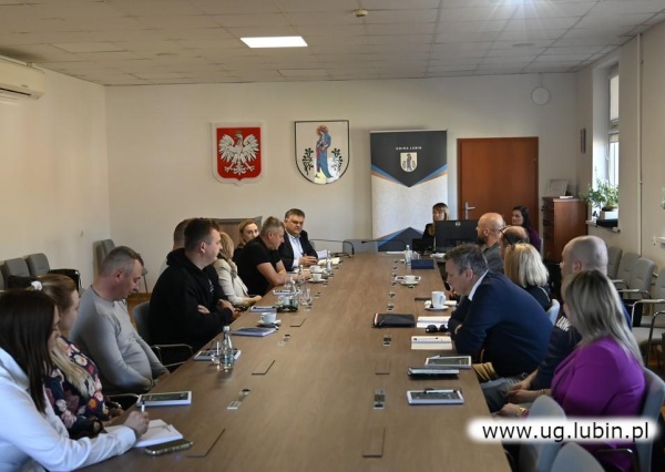 Przedsiębiorcy przy jednym stole