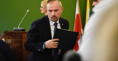 Bądź jak radny Adam Trybka. Pytaj do bólu...