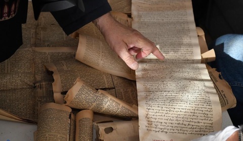 Odkrycie z przeszłości-otwarcie kapsuły czasu z 1887 roku w Biernatkach (FOTO)