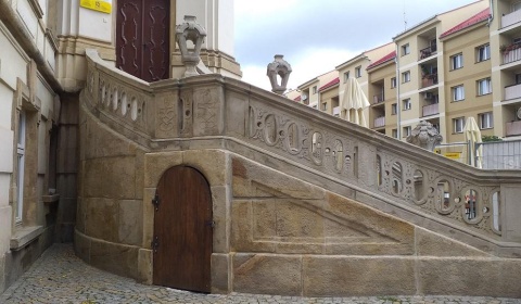 Nocne zwiedzanie Teatru Modrzejewskiej