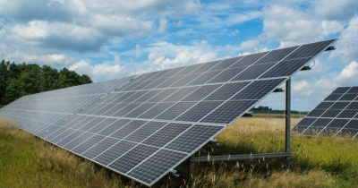 Farma fotowoltaiczna i magazyn energii podzieliły mieszkańców. Emocje po decyzji SKO