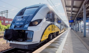 Wrocław Główny - Świnoujście 4h 58'. Takie cuda tylko z Kolejami Dolnośląskimi. KD Nadmorski wraca do gry