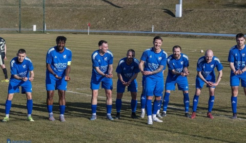 Kołyska dla Azika, 3 punkty dla Odry (FOTO)