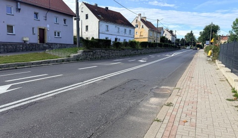 Te drogi wskazuje do remontu i przebudowy złotoryjski ratusz. Miasto wystąpiło o środki 
