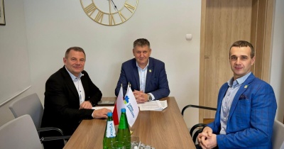 Wojewoda odwiedził gminę Zagrodno. Była okazja do przyjrzenia się gminnym inwestycjom