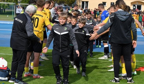 Akademia Piłkarska Górnika w pełnej okazałości (FOTO)