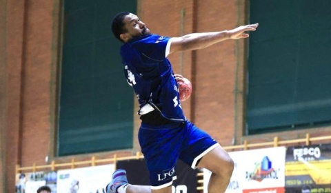 Walka o utrzymanie trwa. Siódemka Miedź gra w sobotę z Kielcami !