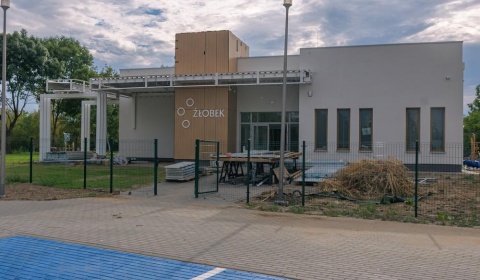 Nowy żłobek na Piekarach coraz bliżej otwarcia. Trwają ostatnie prace(FOTO)