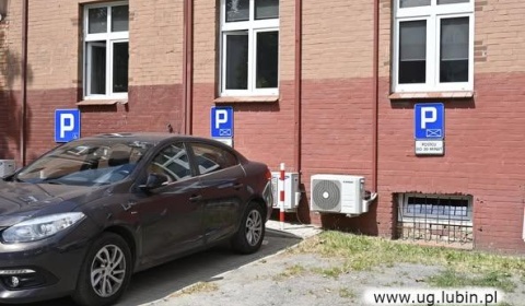 Krótka wizyta? Teraz łatwiej zaparkujesz! Bierzcie przykład z Urzędu Gminy w Lubinie