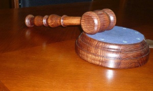 Akt oskarżenia wobec sprawców napadu na lokal z kebabem