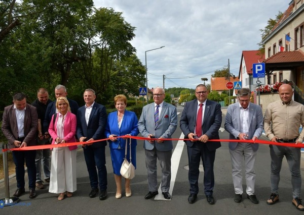Ulica Gwarna(423 m) w Kunicach za 1 mln (FOTO)