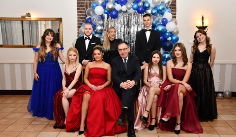 Studniówka legnickiej  