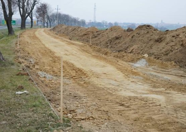 Autostrada rowerowa w gminie Męcinka rośnie jak na drożdżach