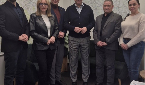 Przyjrzeli się jak gmina Męcinka inwestuje w 