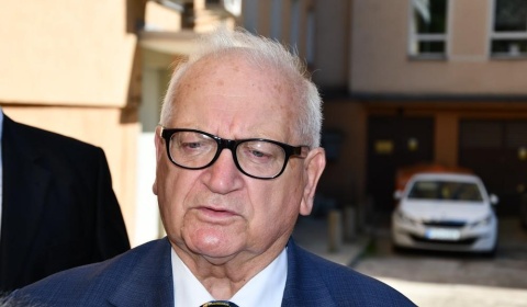 Poseł dr T. Samborski oburzony decyzją Zełenskiego 