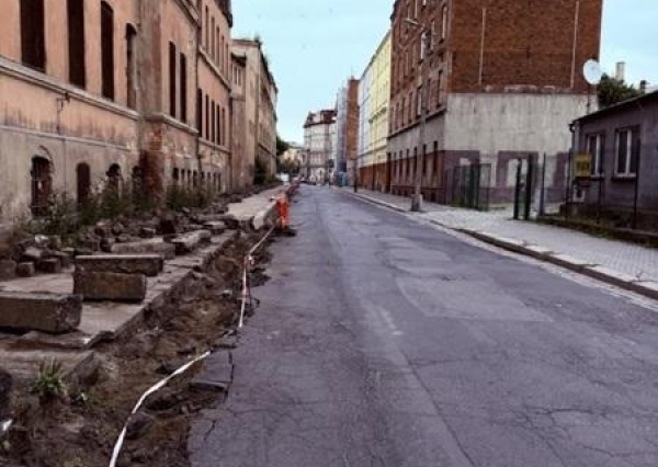 Rozpoczęto remont na ul. Emilii Plater