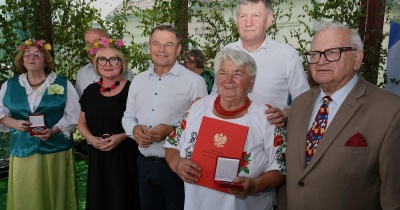 Zagrodno rozśpiewane nad Skorą. XVIII Biesiada Ludowa przyciągnęła tłumy (FOTO)