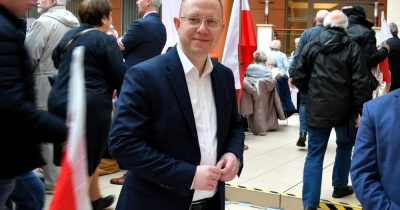 M.Morawiecki rozpoczął nowy rozdział w polityce. K.Kubów u jego boku