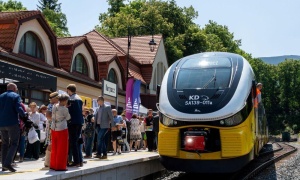 Ponad 140 tysięcy osób dojechało już do Karpacza. Wielki sukces i renesans kolei na Dolnym Śląsku trwa w najlepsze!