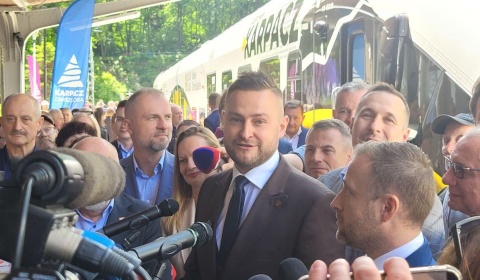Kolejowa rewolucja na Dolnym Śląsku. Pociągi wracają do Karpacza!