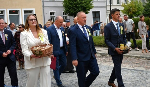 Święto Plonów w Chobieni. 23 wieńce, 30 Kół Gospodyń i tłumy mieszkańców (FOTO)
