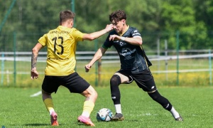 Iskra Księginice nie poddaje się(FOTO)