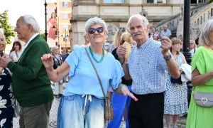 Potańcówka w środku miasta (FOTO)
