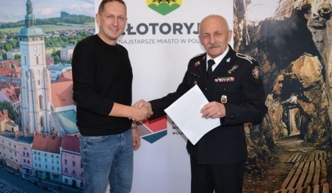 Ratownicy ogrzeją strażnicę taniej 