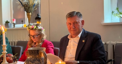 Mickiewicz, „Dziady” i wójt z książką w ręku. Tak Narodowe Czytanie wyglądało w Zagrodnie