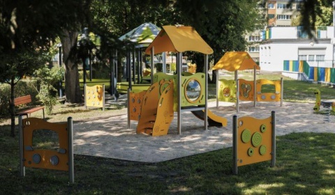 Nowe place zabaw przy żłobkach w Lubinie. Miasto wydało 600 tys. zł na strefy dla najmłodszych