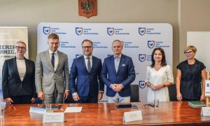 W UJW jeszcze bardziej wspierają studentów 