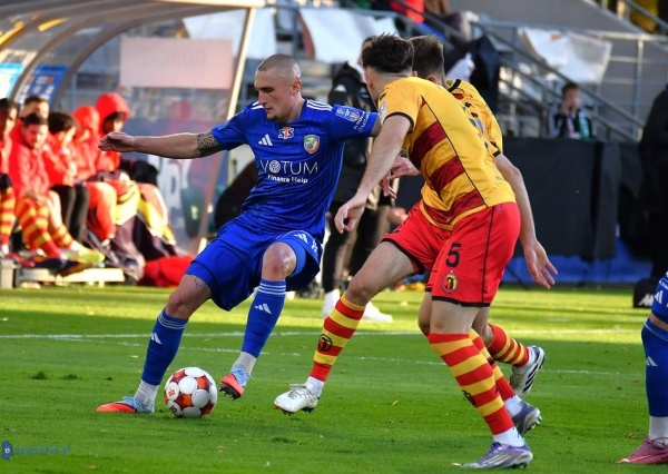 Miedź zmasakrowała Tychy. Hat-trick Stanclika