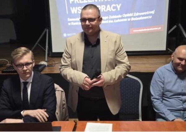 Szpital w Bolesławcu przejmie ośrodek zdrowia z Kunic? Mieszkańcy mają obawy (FOTO)