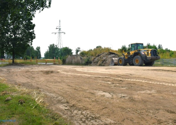 Ruszyła przebudowa Stadionu Górniczego (FOTO)