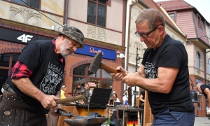 Żelazo, ogień i wyobraźnia czyli Turniej Kowali (FOTO)
