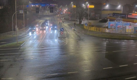 Powstanie sygnalizacja świetlna przy galerii Cuprum Arena