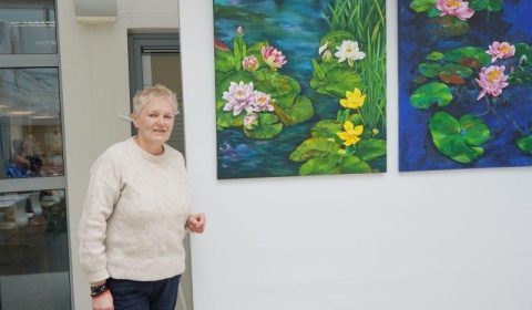 Sztuka, która inspiruje – „Nenufary – piękno natury” w CDT Medicus (FOTO)