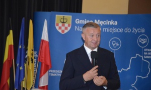 M.Brzozowski z wotum zaufania i udzielonym absolutorium