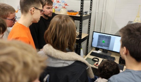 Warsztaty druku 3D dla uczniów w Dolnośląskim Centrum Druku