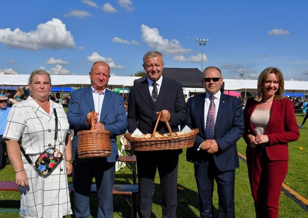 Święto Plonów Gminy Męcinka (FOTO)