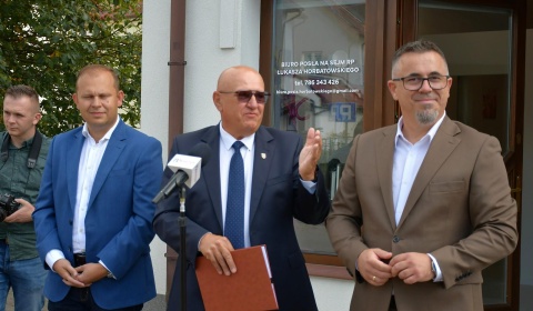 Horbatowski otworzył biuro i mówi: „Tu mają przychodzić mieszkańcy”(FOTO)