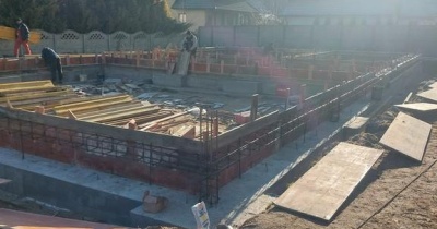 Budowa remizy w Raszówce postępuje